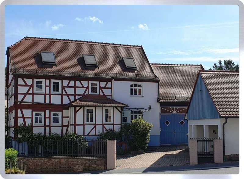 Einfamilienhaus Mömbris - 8 Zimmer, 218 m&sup2;, 735.000&euro; | Angebot:26683190