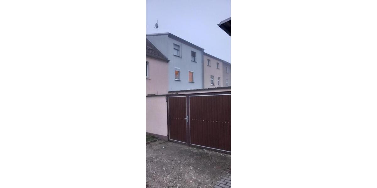 Reihenhaus Coswig (Anhalt) - 6 Zimmer, 106 m&sup2;, 55.000&euro; | Angebot:27143067