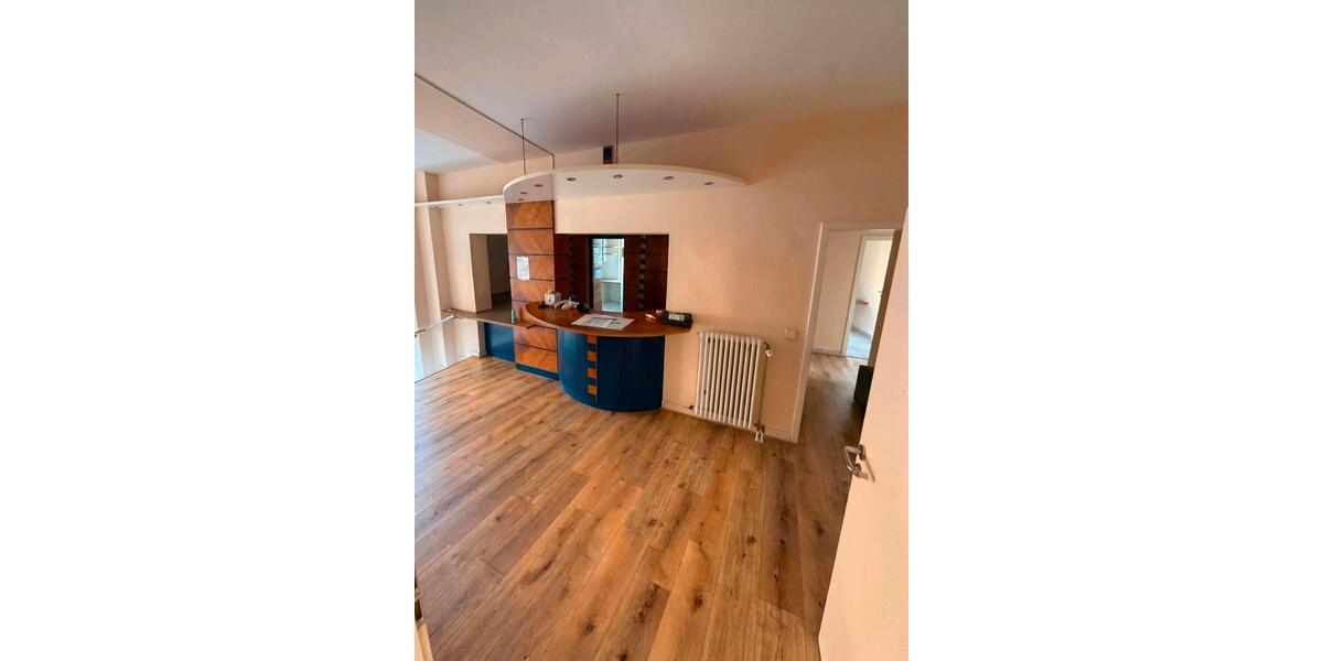 Gewerbeobjekt Bad Bergzabern - 6 Zimmer, 8 m&sup2;, 1.180&euro; | Angebot:24565120