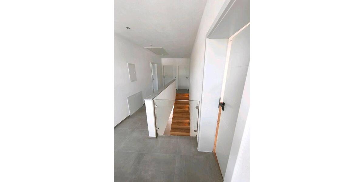 Einfamilienhaus Pronsfeld - 6 Zimmer, 180 m&sup2;, 600.000&euro; | Angebot:26148301