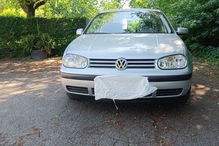 VW Golf 160.115 km 3.500 &euro; Giebelstadt 97232