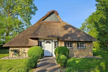 Haus Weddingstedt - 4 Zimmer, 100 m&sup2;, 1.450&euro; | Angebot:22931471