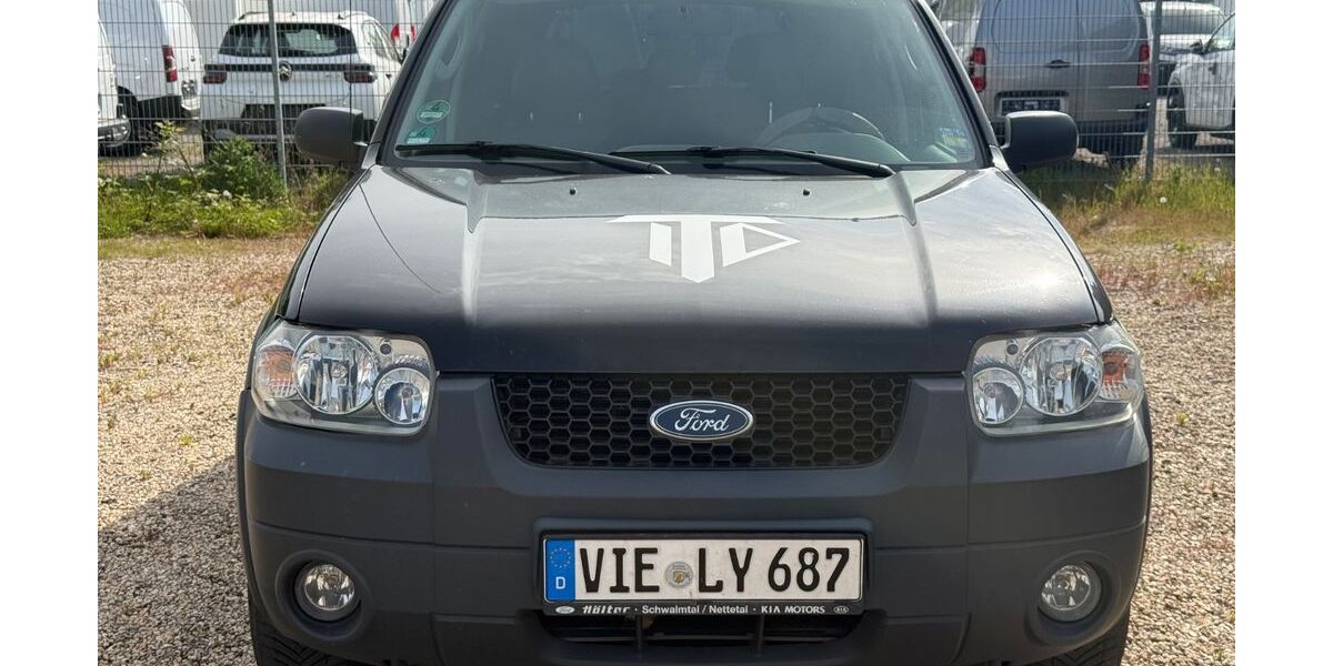 Ford Maverick 197.786 km 1.500 &euro; Viersen 41748