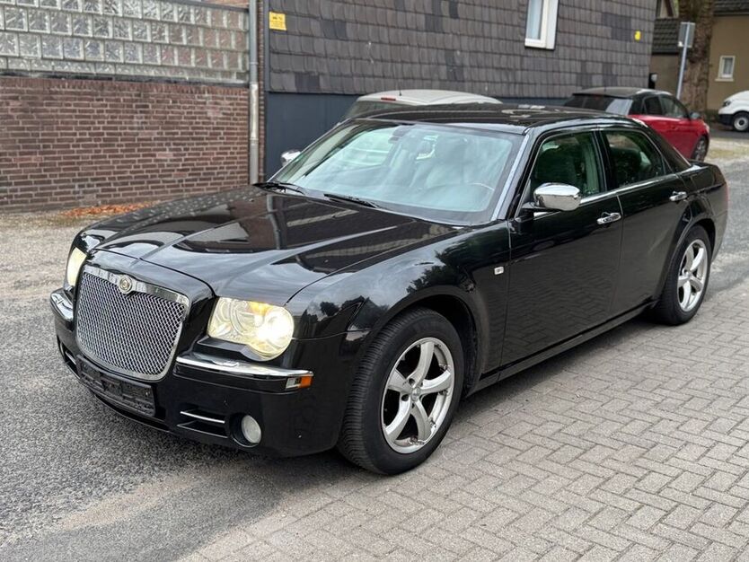 300C