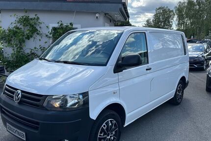 VW T5 Transporter 145.000 km 12.600 &euro; Oberasbach 90522