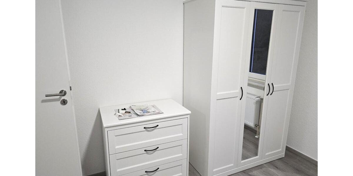 2-Familienhaus in ruhiger Sackgassenlage mit separaten Eingängen 6 zimmer