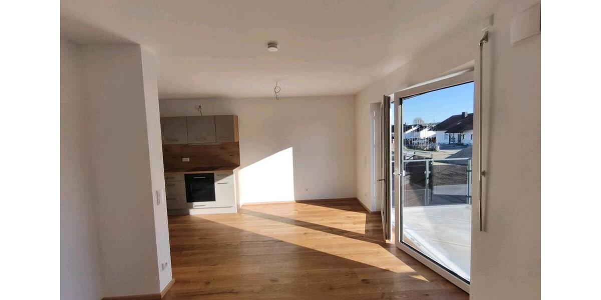 Etagenwohnung Cham - 2 Zimmer, 50 m&sup2;, 600&euro; | Angebot:25293824