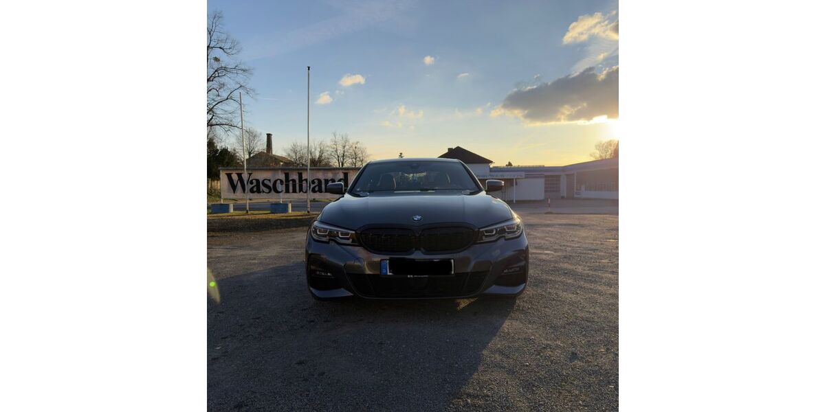 BMW 320 145.000 km 26.799 &euro; Lügde 32676