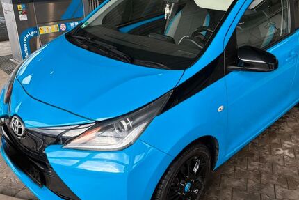 Toyota Aygo (X) 92.500 km 5.999 &euro; Langelsheim 38685