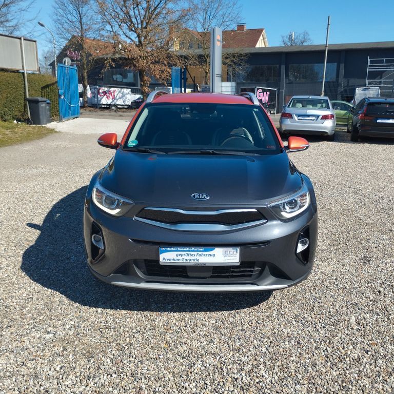 Kia Stonic 118.000 km 13.569 € Kiel 24146