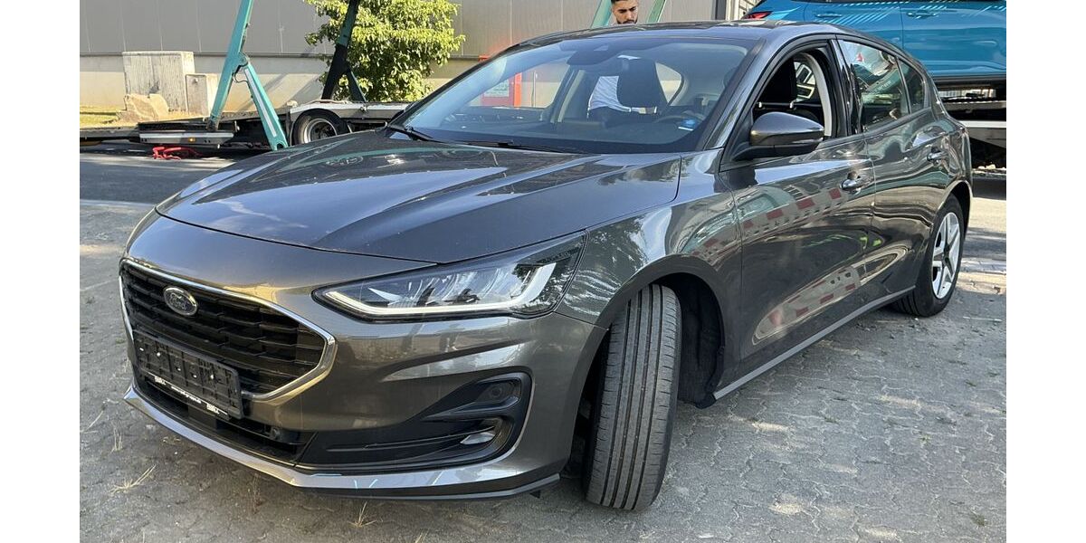 Ford Focus 83.627 km 14.400 &euro; Eitorf 53783