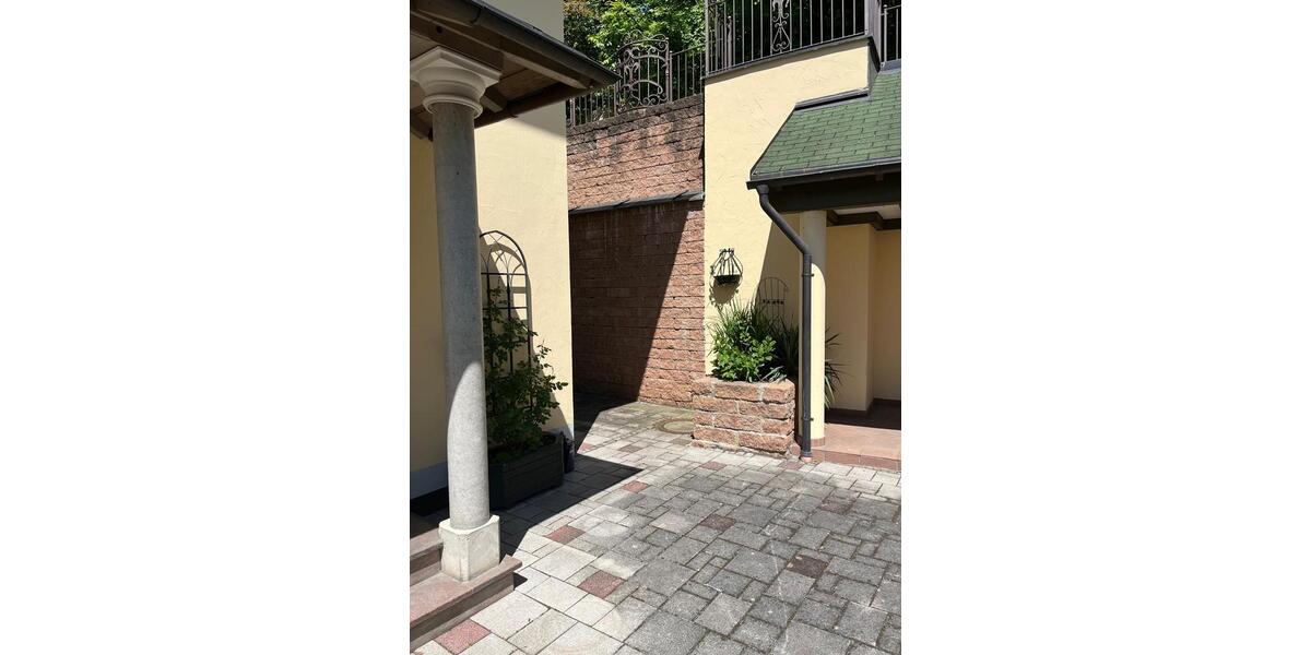 Villa Landshut - 6 Zimmer, 1.046 m&sup2;, 999.800&euro; | Angebot:26990994