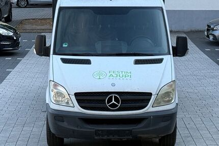 Mercedes-Benz Sprinter 195.000 km 7.900 &euro; Offenbach am Main 63069