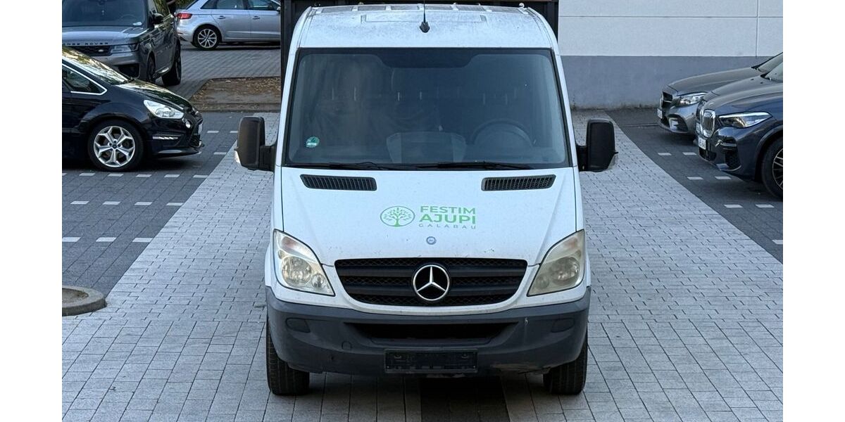Mercedes-Benz Sprinter 195.000 km 7.900 &euro; Offenbach am Main 63069