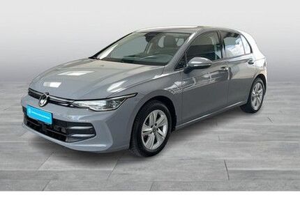 VW Golf 8.933 km 26.979 &euro; Oldenburg 26135