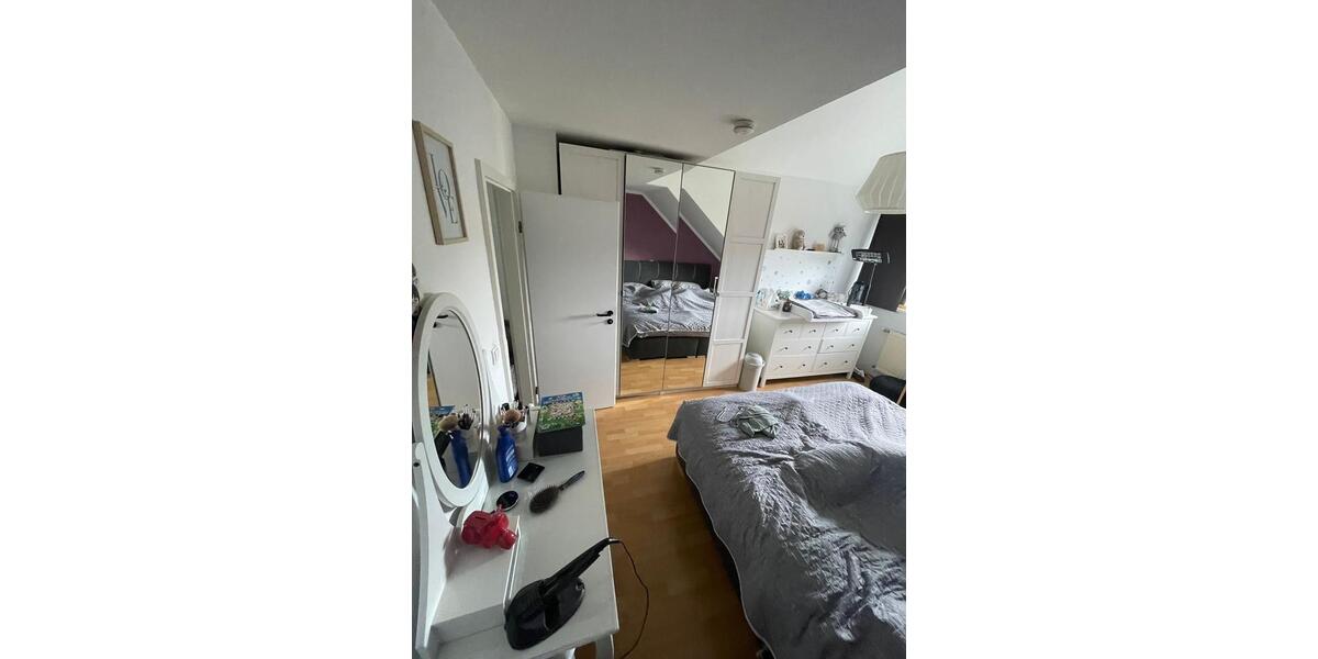 Dachgeschoßwohnung Troisdorf Bergheim - 2 Zimmer, 60 m&sup2;, 750&euro; | Angebot:24836736