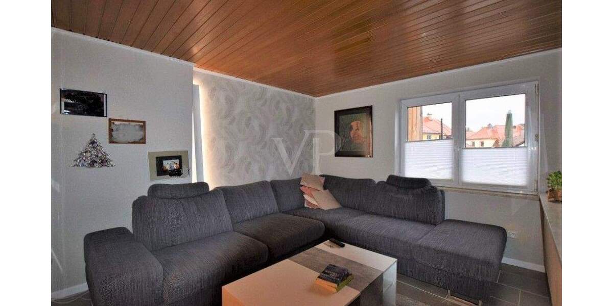 Mehrfamilienhaus, Wohnhaus Ansbach - 7 Zimmer, 165 m&sup2;, 295.000&euro; | Angebot:25668495