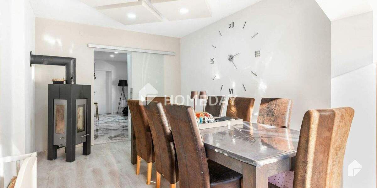 Exklusives und kernsaniertes MFH mit gehobener Ausstattung in ruhiger Hanglage 1 zimmer