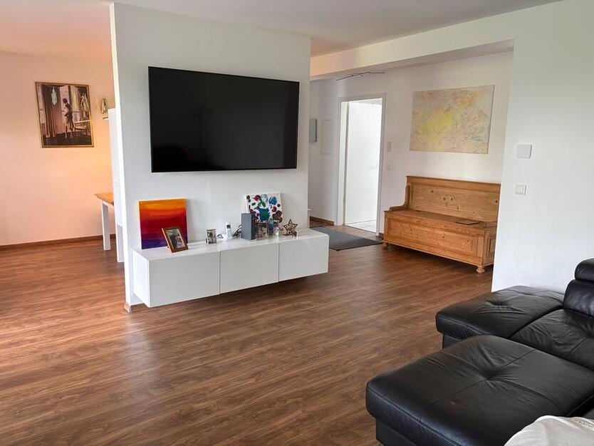 Seltene, 4Zimmer Wohnung, Gartenparadies, E-Ladesäule, Hanau