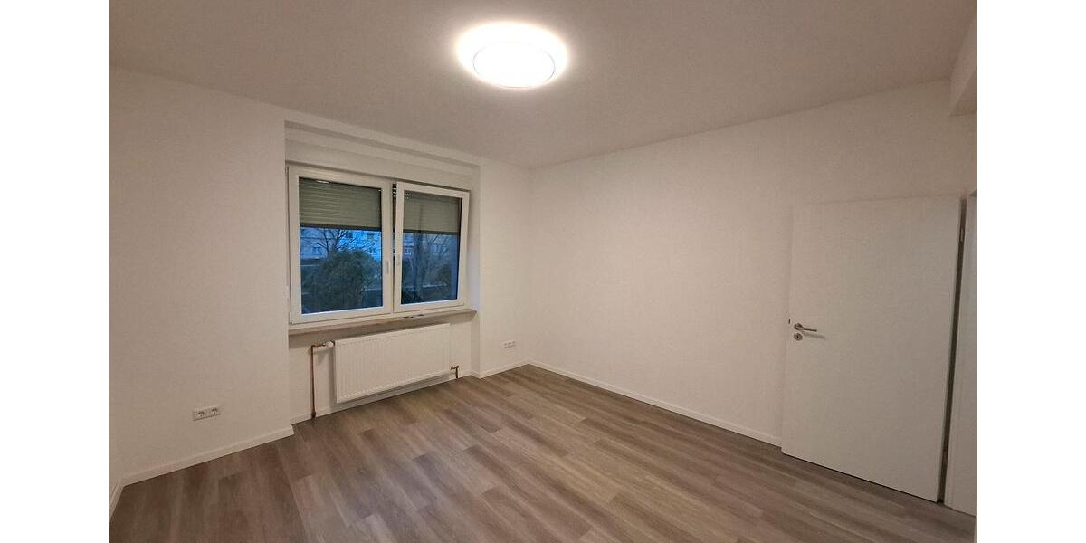 Etagenwohnung Kürnach - 4 Zimmer, 97 m&sup2;, 1.400&euro; | Angebot:26267700