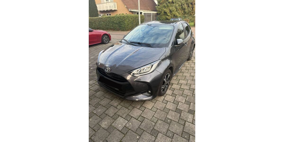 Toyota Yaris 30.000 km 22.500 &euro; Düsseldorf 40591