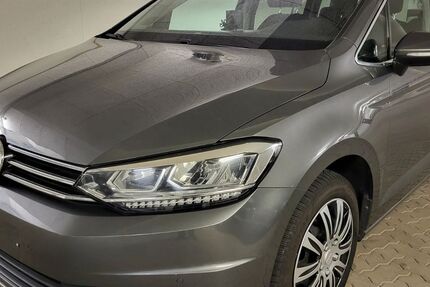 VW Touran 189.958 km 13.800 &euro; Hamburg 22335