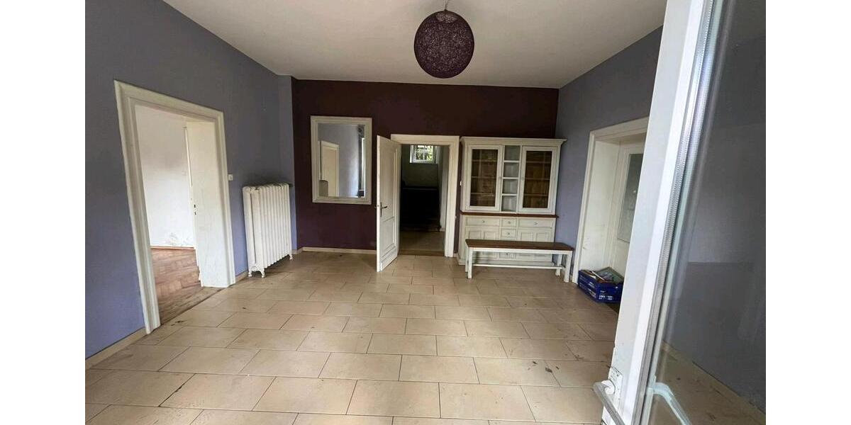 Villa Freyung - 10 Zimmer, 300 m&sup2;, 429.000&euro; | Angebot:26299842