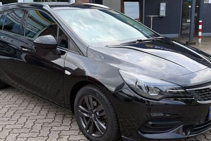 Opel Astra 102.000 km 10.490 &euro; Neumünster 24536