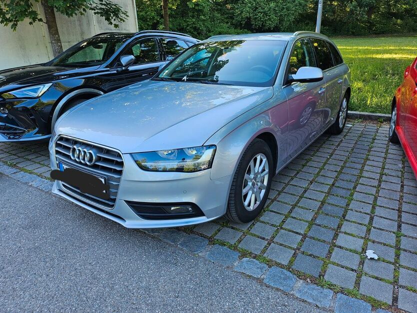 Audi A4 251.400 km 10.000 € Mün 81475