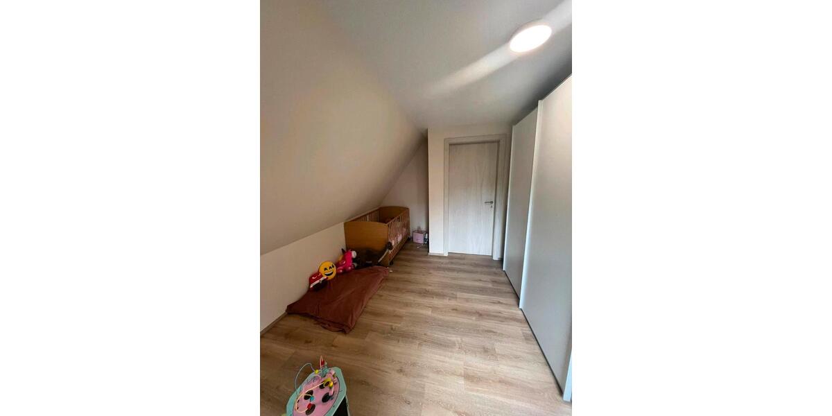 Einfamilienhaus Apen - 9 Zimmer, 135 m&sup2;, 319.000&euro; | Angebot:27120580