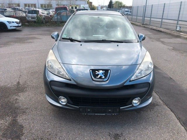 Peugeot 207 169.567 km 1.550 &euro; Freiburg 79102