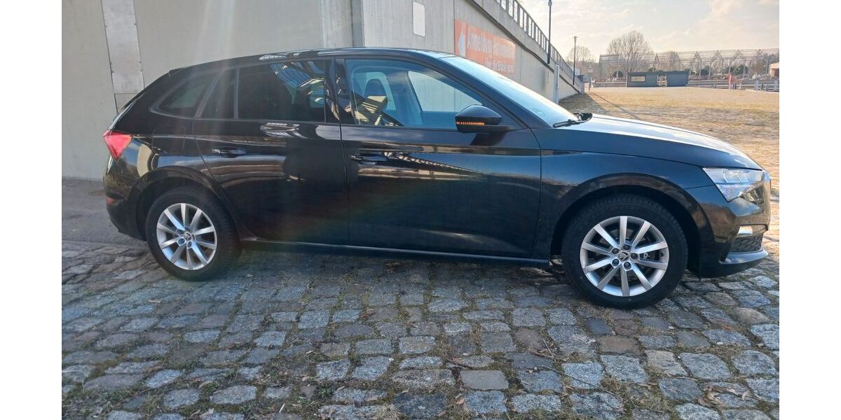 Skoda Scala 131.000 km 13.200 &euro; Oranienburg 16515