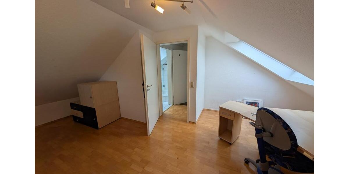 Doppelhaushälfte Köln Porz - 5 Zimmer, 136 m&sup2;, 645.000&euro; | Angebot:25396518