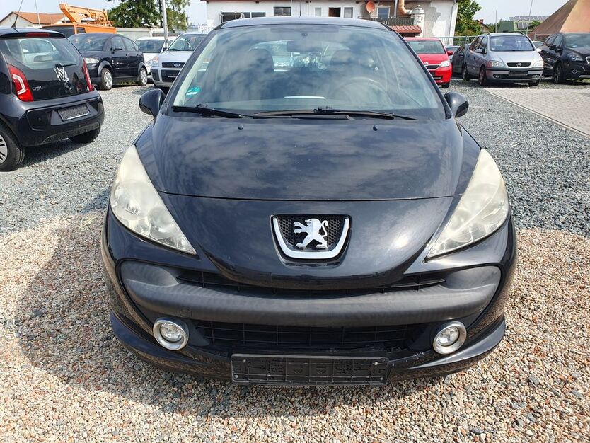 Peugeot 207 168.914 km 999 € Bickenbach 64404