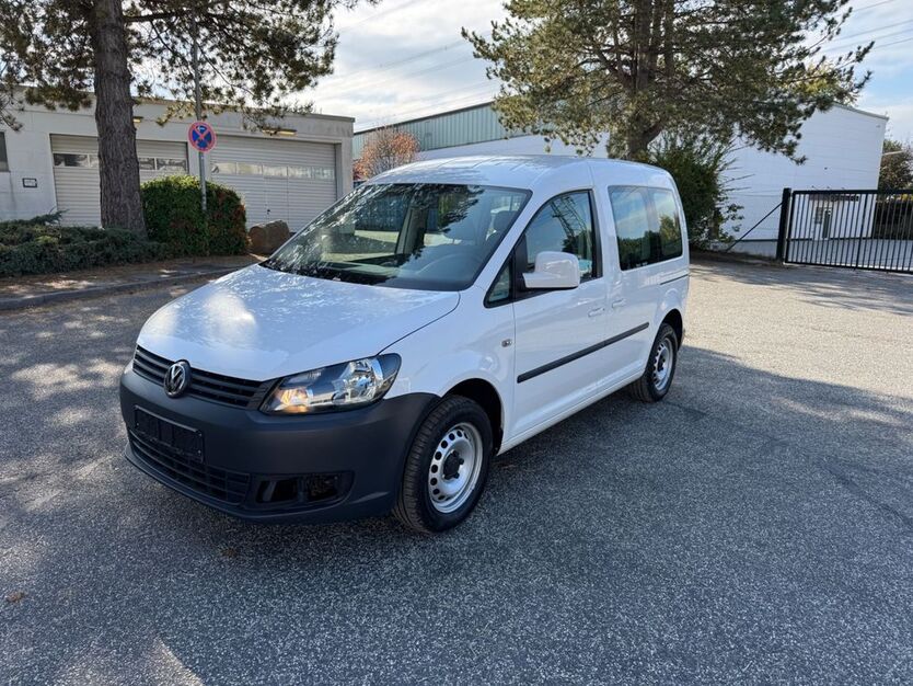 VW Caddy 173.241 km 4.999 € Barsbüttel 22885
