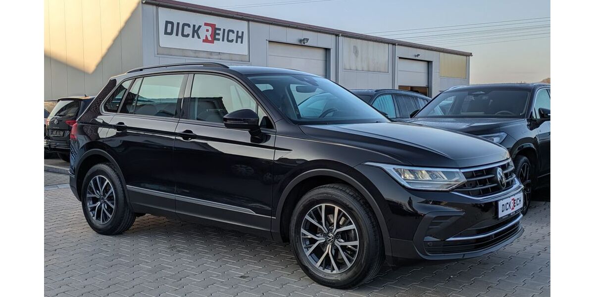 VW Tiguan 87.000 km 22.450 &euro; Burghaun 36151