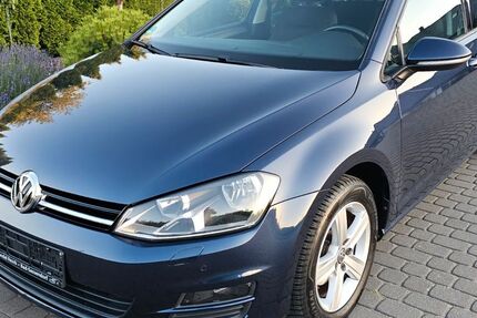VW Golf 72.800 km 10.960 € Bad-Sassendorf 59505