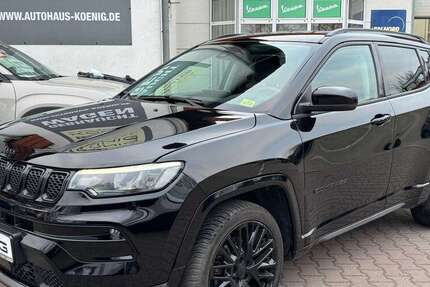 Jeep Compass 19.057 km 24.890 &euro; Königs Wusterhausen 15711