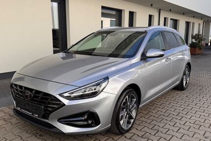 Hyundai i30 194.000 km 11.900 &euro; Worms 67547