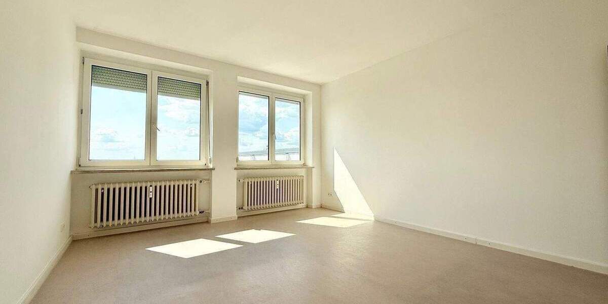 Wenn Träume wahr werden! Große 2,5-Zimmer-Wohnung mit Sonnenbalkon zum Wohlfühlen, neue Böden & Bad! 2 zimmer
