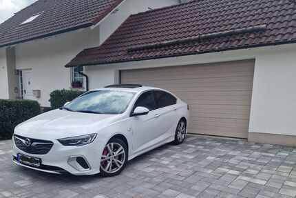 Opel Insignia 95.000 km 22.500 &euro; Kierspe 58566