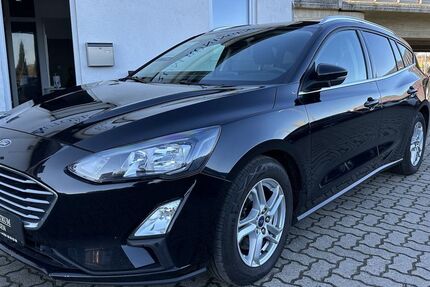 Ford Focus 172.765 km 11.590 &euro; Braunschweig 38122