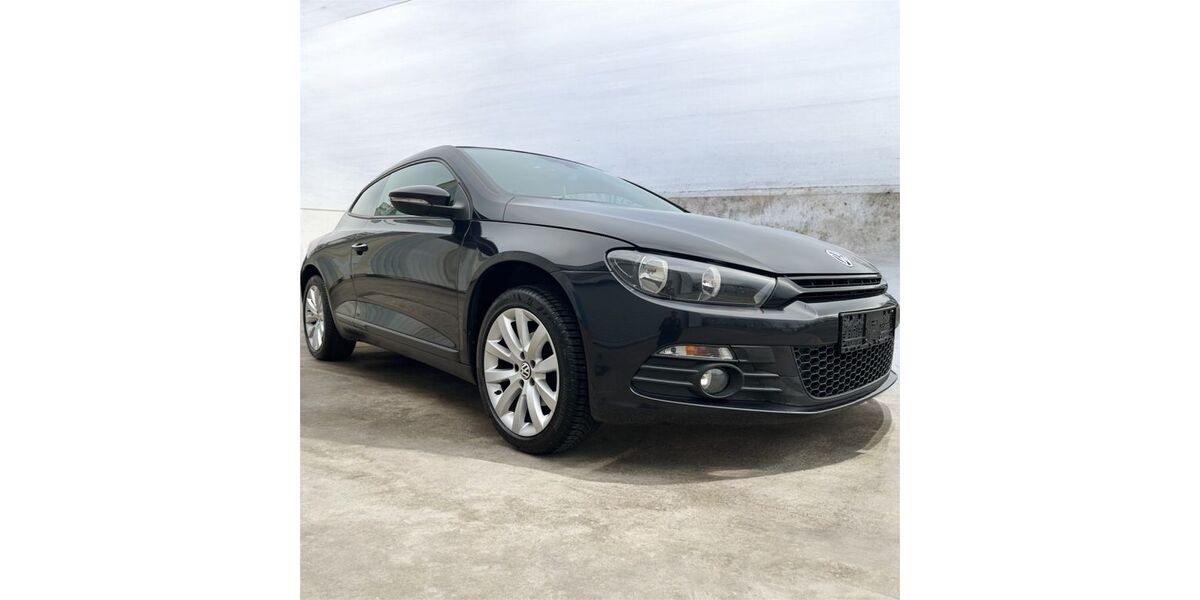 VW Scirocco 212.000 km 4.950 &euro; Trier 54295