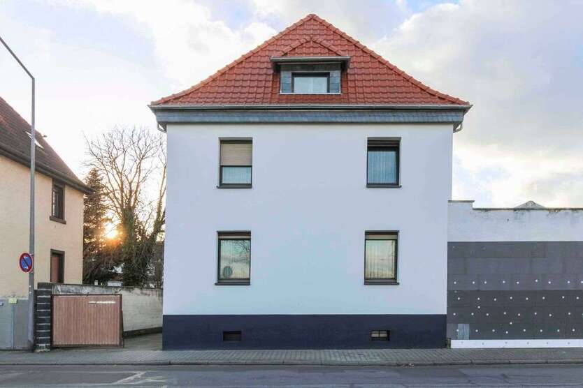 Haus zum Kaufen in Lampertheim 470.000 € 180.13 m²