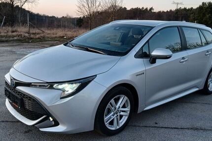 Toyota Corolla 56.000 km 17.500 &euro; Mittenwalde 15749