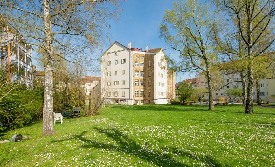 Mehrfamilienhaus, Wohnhaus Stuttgart Stuttgart-West - 1 Zimmer, 55 m&sup2;, 305.000&euro; | Angebot:25538177