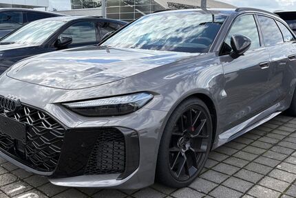 Audi RS5 3.000 km 119.476 &euro; Ulm 89079