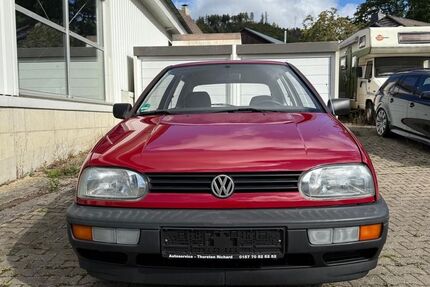 VW Golf 98.700 km 3.500 &euro; Plettenberg 58840