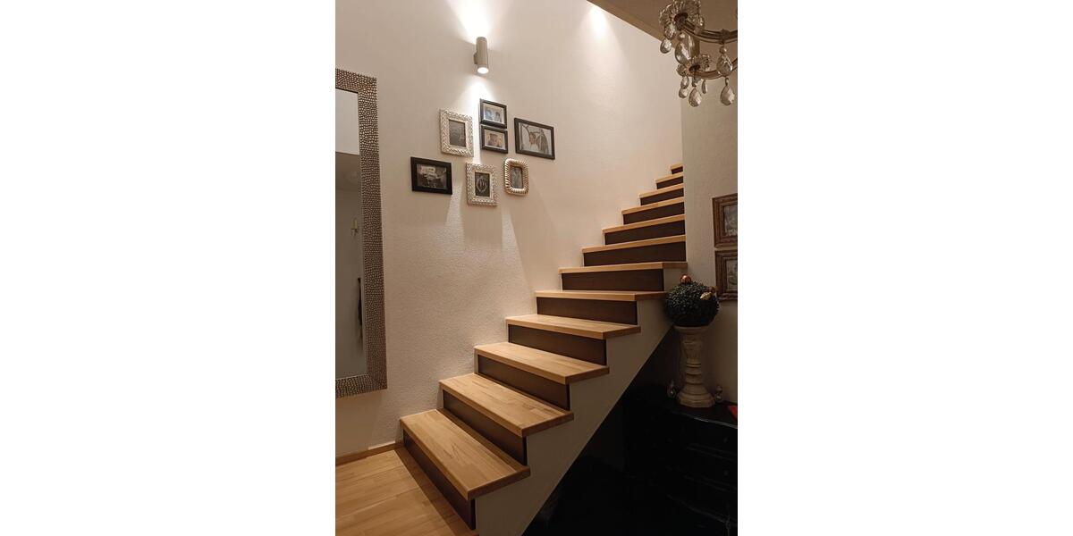 Terrassenwohnung Urspringen - 4 Zimmer, 110 m&sup2;, 270.000&euro; | Angebot:25977195