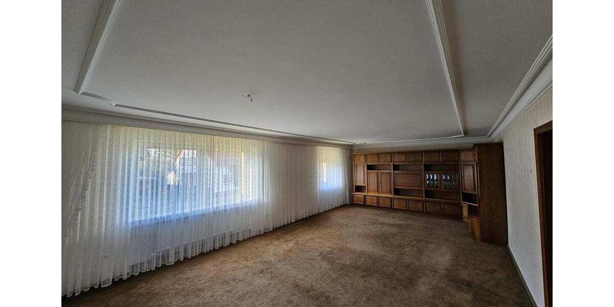 135 m² Erdgeschosswohnung zu vermieten 5 zimmer